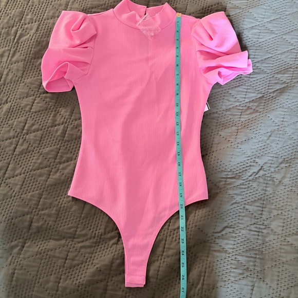 TCEC Pink Puff Sleeve Bodysuit - Picture 6 of 7